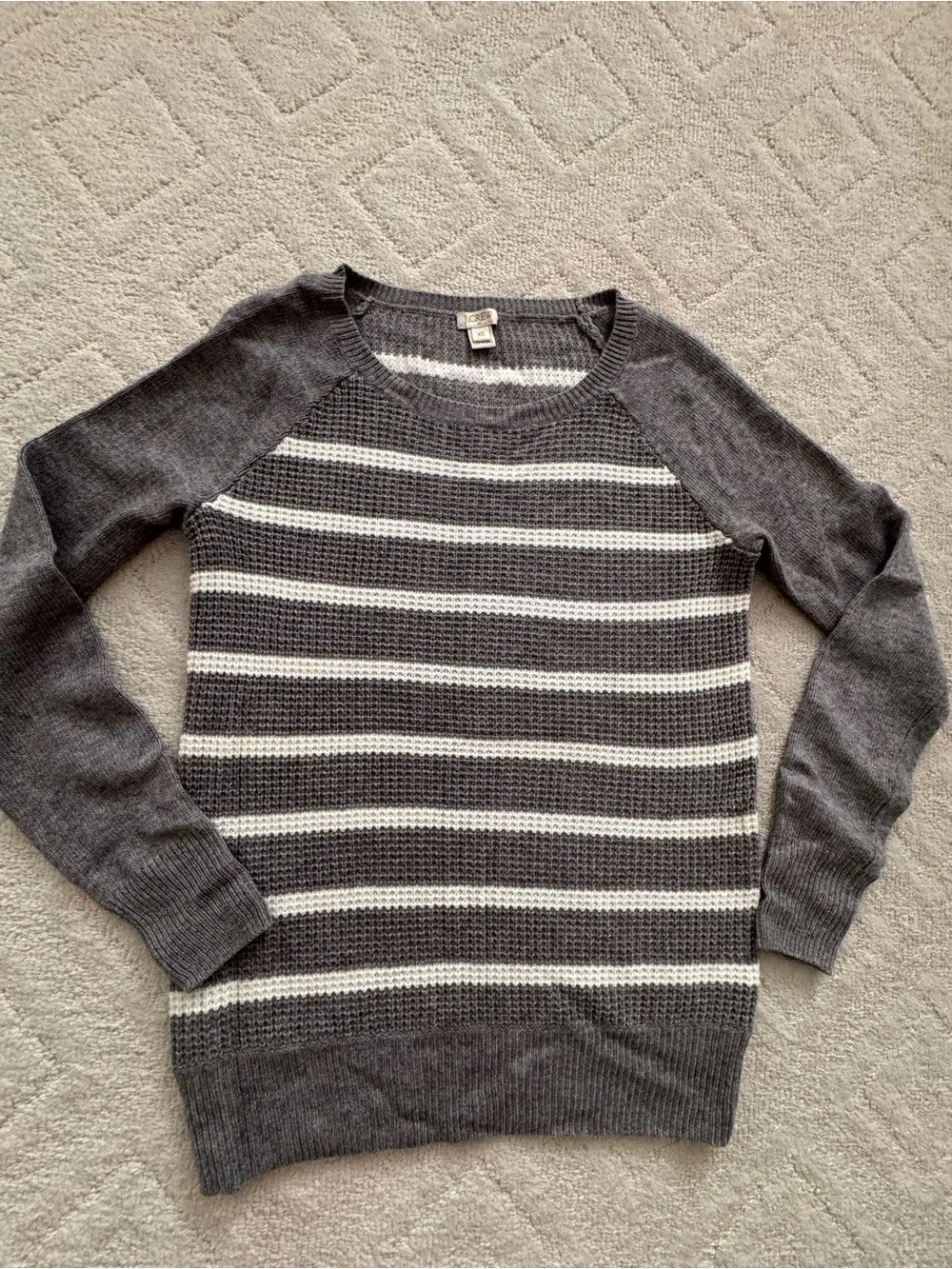 Jcrew Gray & White Striped Women's Sweater - Classic Crewneck/ XS
